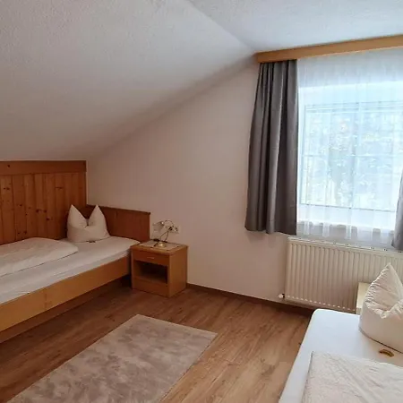 Gaestehaus Walch Appartement Fendels